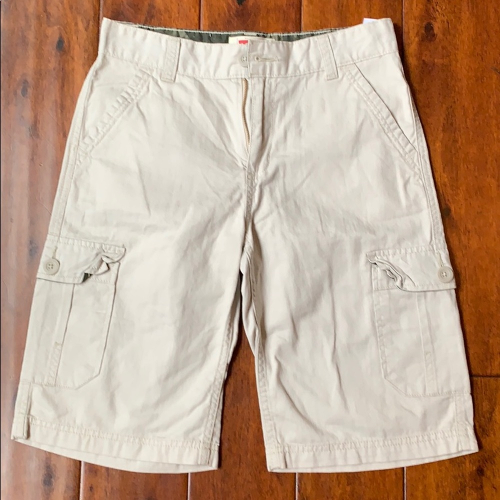 Levi’s cargo shorts